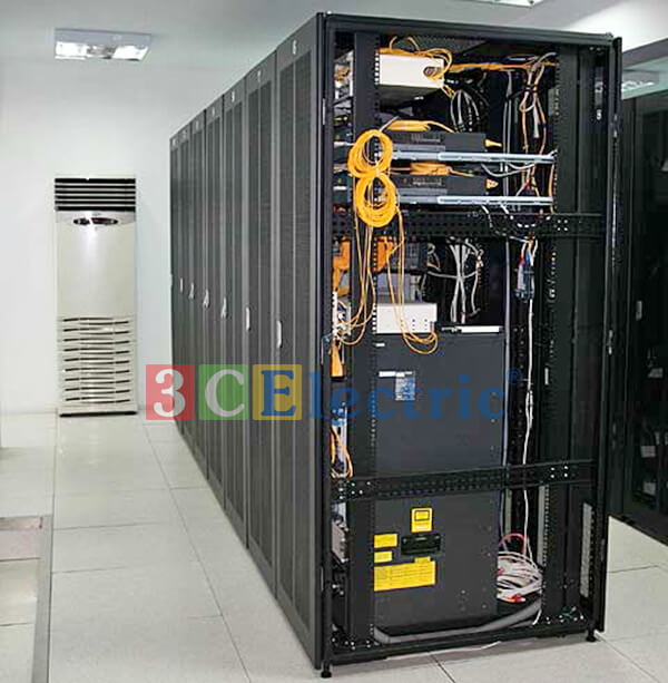 Ứng dụng của tủ rack trong phòng quản lý dữ liệu