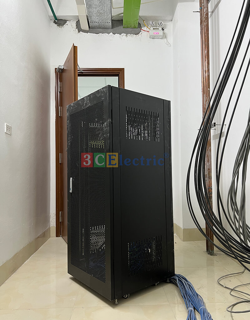 3CElectric cung cấp cửa chống cháy và tủ rack