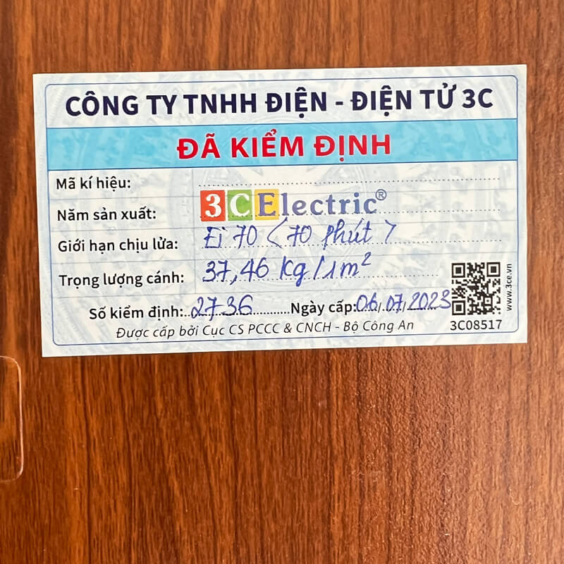 tem kiểm định cửa chống cháy vân gỗ 70 phút