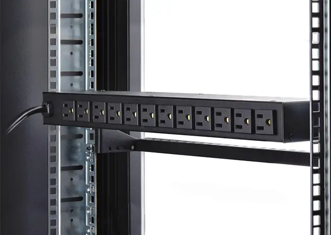 Ổ cắm tủ rack – Phụ kiện nhỏ quyết định hiệu quả toàn hệ thống