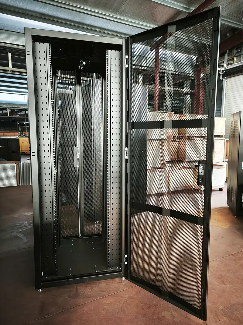chi tiết tủ rack data center 23inch chi tiết tủ rack data center 23inch