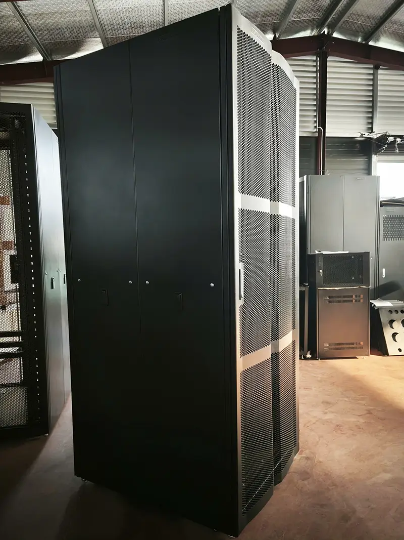 mặt trước mặt hông tủ rack 23 inch mặt trước mặt hông tủ rack 23 inch
