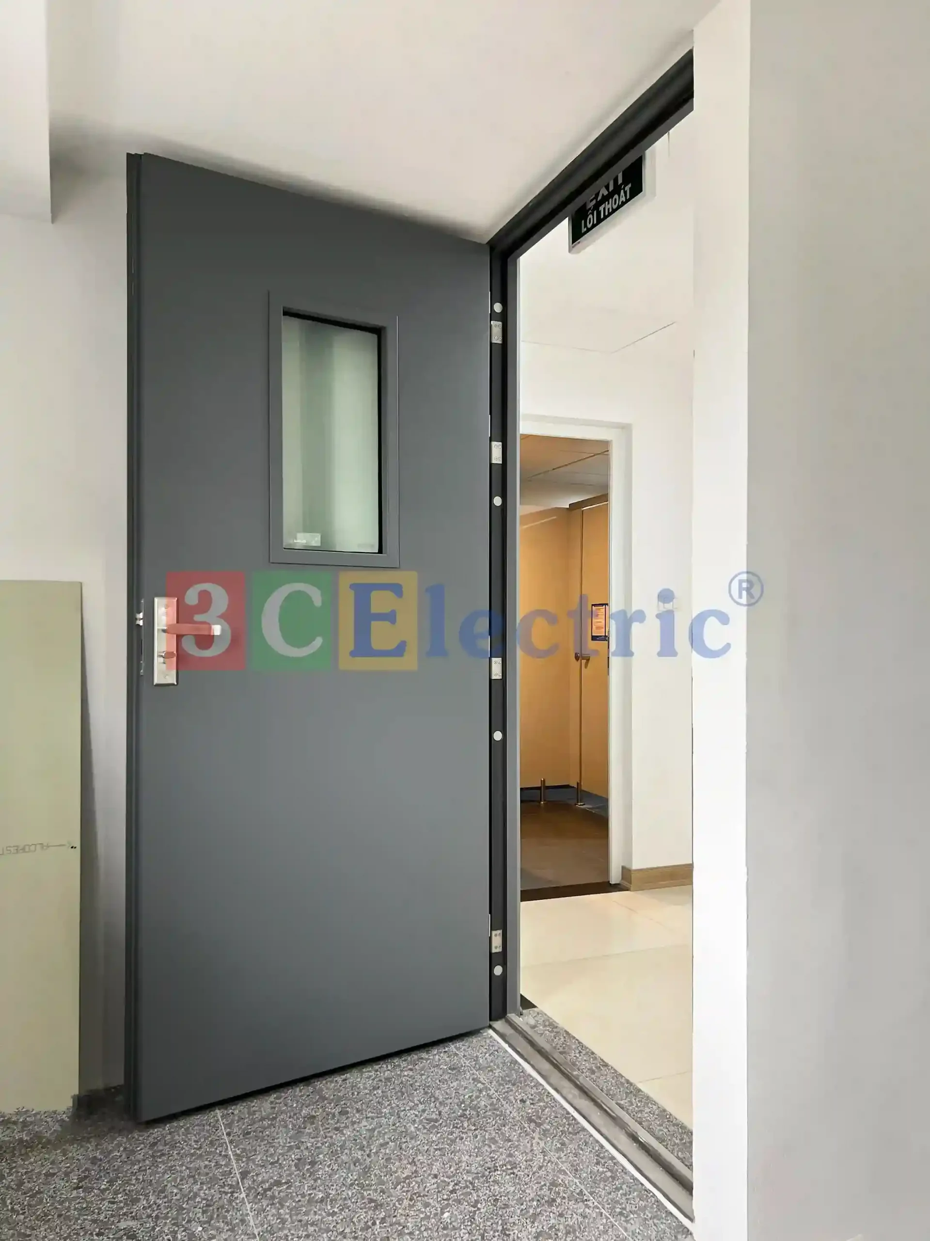 Cửa chống cháy tiêu chuẩn tại công trình