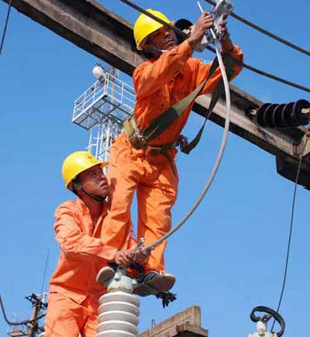 11 tháng, EVN đóng điện 40 công trình lưới điện từ 220kV – 500kV