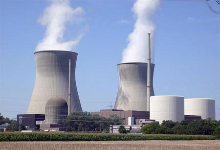 Việt Nam quyết tâm xây dựng nhà máy điện hạt nhân